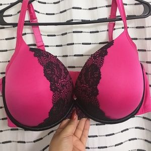 Cacique Hot Pink 46DD bra